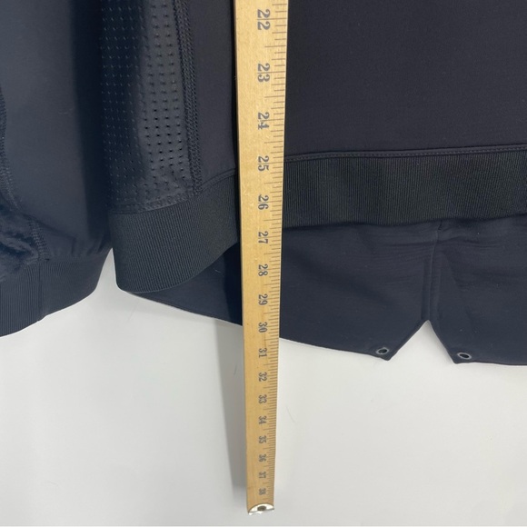 Lululemon LAB Men's M Tail Lite Half Zip Pullover Jacket Reflective Black - Picture 9 of 10